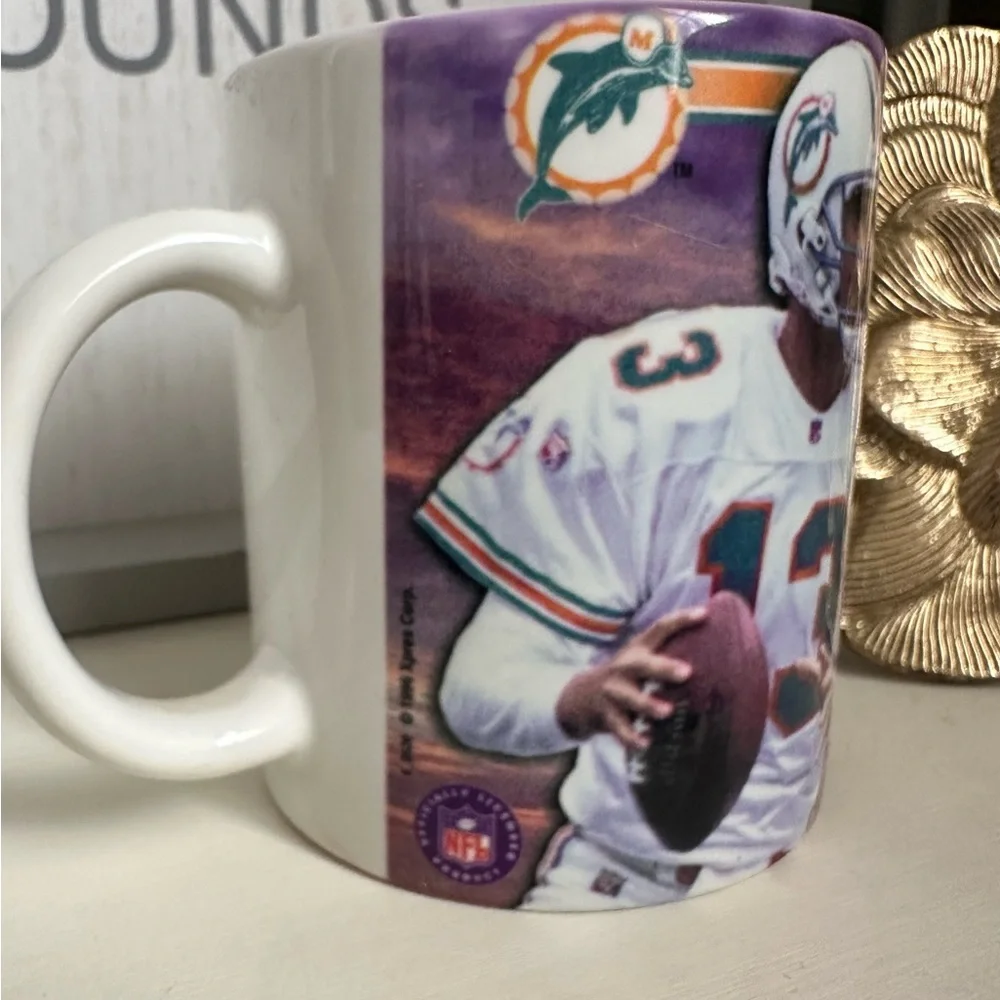Vintage Dan Marino Miami Dolphins 1996 Coffee Ceramic Mug Fun Retro Vibes